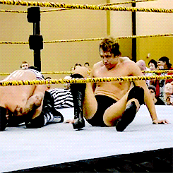 rock-and-rollins:  Dean ‘low blow’ Ambrose. 