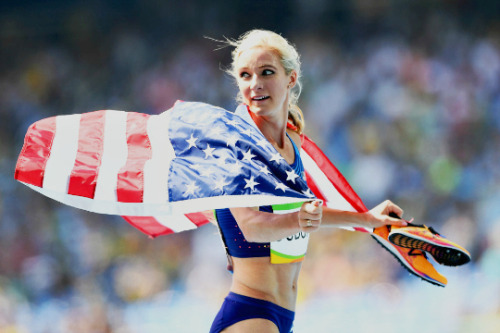 sidmalkin:Emma Coburn of the United States breaks her own American record and wins bronze in the W