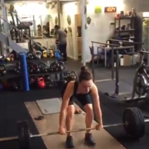 whatwouldjessicajonesdo:fieldbears:*HELPLESS GAY NOISES*WATCH HER FREAKING MUSCLES OHMYGOD!