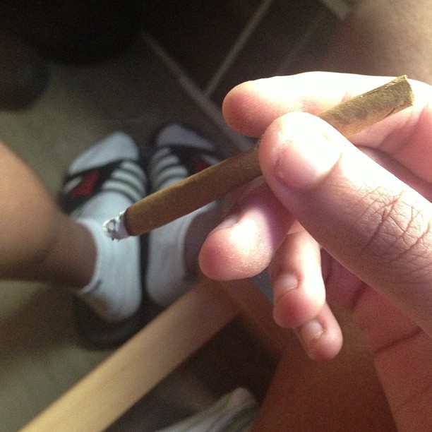 #gold blunts bumpin that #ywy