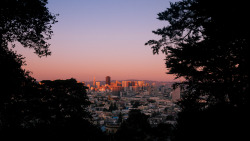 naeturality:  landofstan:  Good night San Fran 2011  i want to visit here so bad 