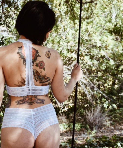 Mix &amp; match your lingerie! featuring our CAMILLA bralette and HONEYDEW booty short in white 