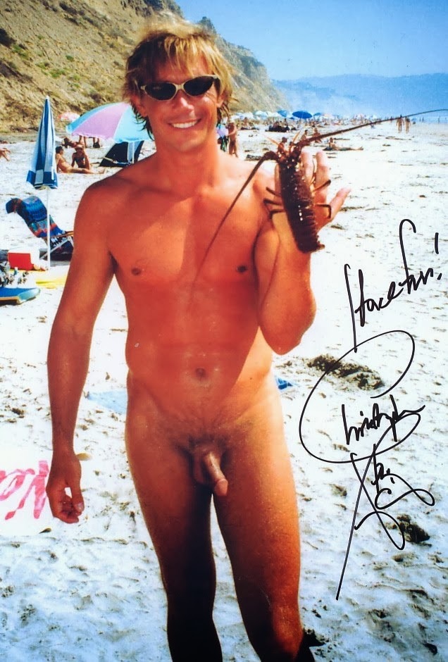 nudiarist:  Actor Christopher Atkins on Black’s Beach http://noahparrell.blogspot.com/2014/02/christopher-atkins-pioneering-nude-film.html