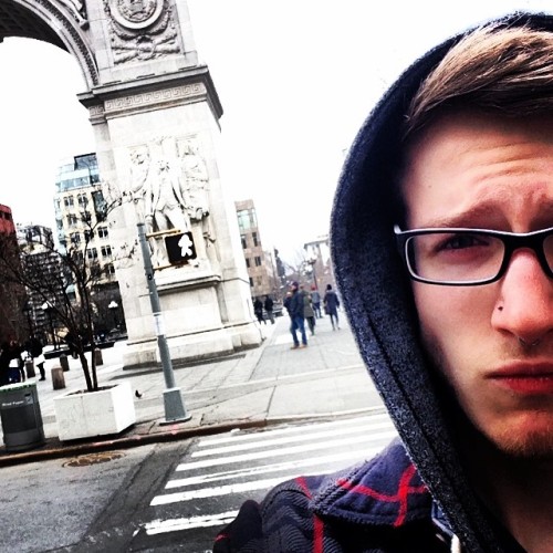a-little-insane: at Washington Square Park