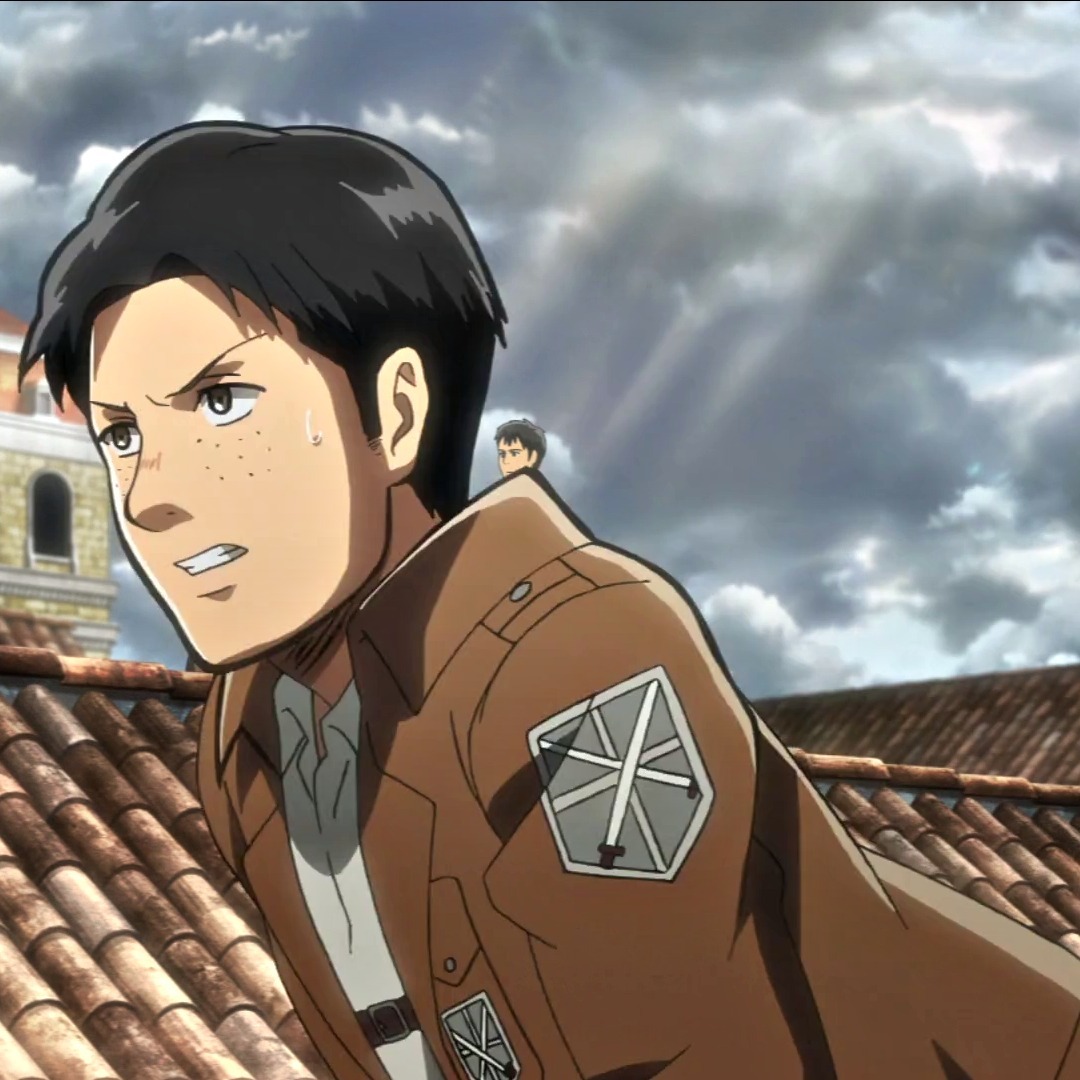 freckledstyle-horseface:  Who’s hiding in Marco’s jacket? I knew Marco was a