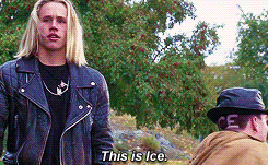 thosewerethe90s:  andreea-is-a-wild-spirit:  parallelanprincess:  This movie. This airs on Disney yearly. That is splendid.  andreea-is-a-wild-spirit:   classic.    I’m ready.