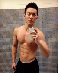 Hawt Asian Stud!