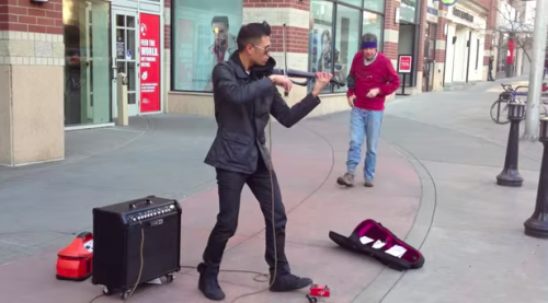 You’ve probably seen this street performer with his looper, but here is again. Makes me smile every 