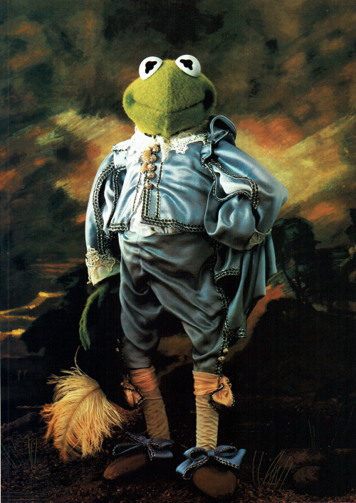 muppetationalcollectables:Miss Piggy’s Treasury of Art Masterpieces from the Kermitage Collect