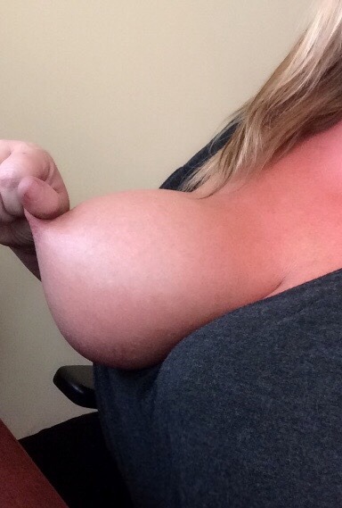 bigdaddysgirl71:  Being a very, very naughty little girl at work today. Wishing for