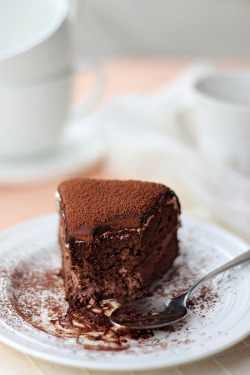  Flourless chocolate cake 