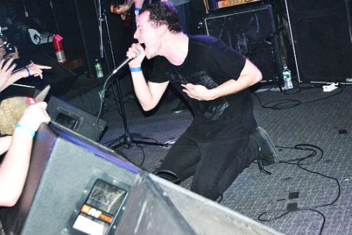 allwrcng:  Touche Amore by VBrosephson Photography on Flickr. 