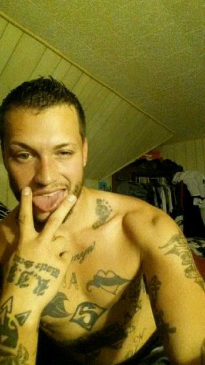 barbiebaddest:  Puerto Rican Thug🇺🇸🏀 