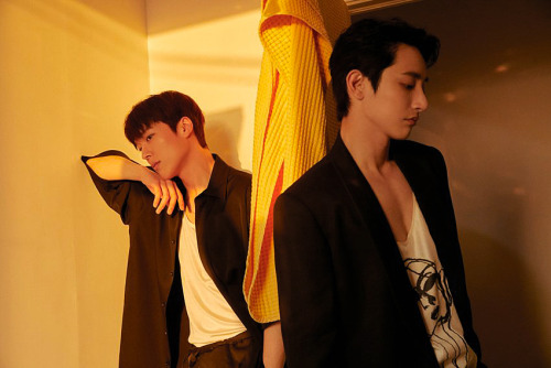 Esquire Korea May Issue photo shoot — Lee Soo Hyuk x Jang Ki YongOriginal source YG Stage