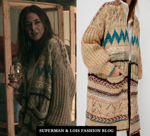  Who: Emmanuelle Chriqui as Lana Lang-CushingWhat: Pilcro at Anthropologie Lily Longline Cardigan - 