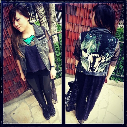 Dinosaur. Clothes and necklace available on www.facebook.com/bowsdontcry #dino #bowsdontcry #dinosau