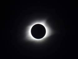 photos-of-space:  Eclipse from Goreville,