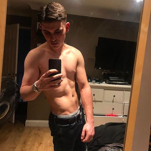 Porn taylorslads:  Fit as Fuck Straight Lad Zac. photos