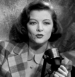 myrnasloy:  Myrna Loy in Too Hot To Handle (1938)  https://painted-face.com/
