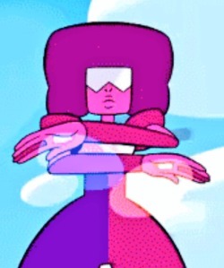 I paused this to show you Garnet’s gems!Sapphire (blue glow) and Ruby (red glow)  neat!