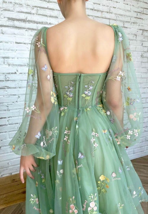 Teuta Matoshi ‘Flourishing Meadow’ Collection