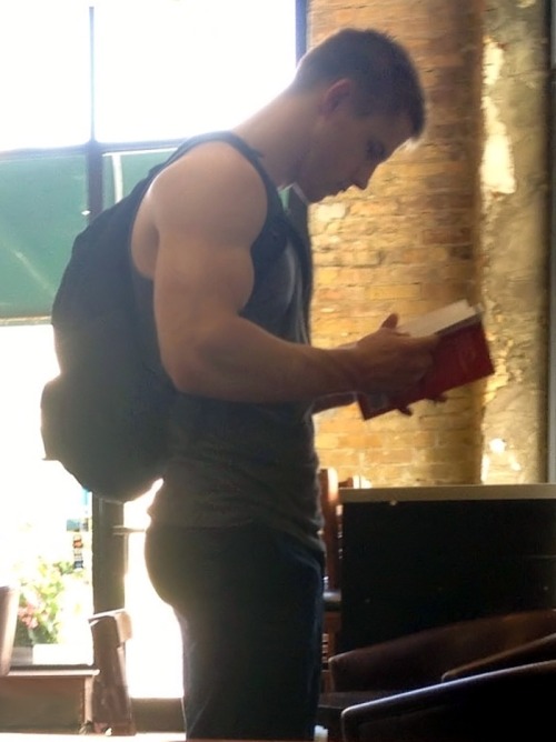guys-for-you:  Guys, who wear backpack - Ready to travel…