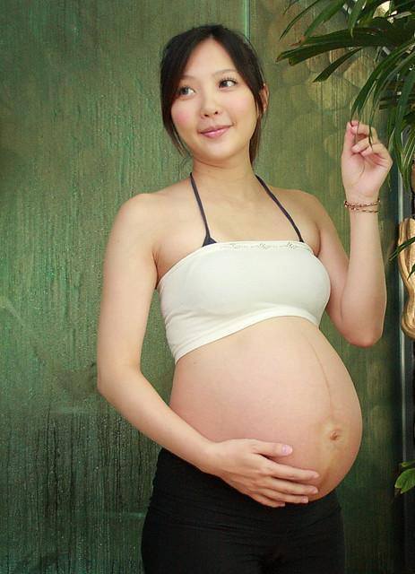  sexy preggo  ROKO VIDEO-Pregnant Katarina adult photos