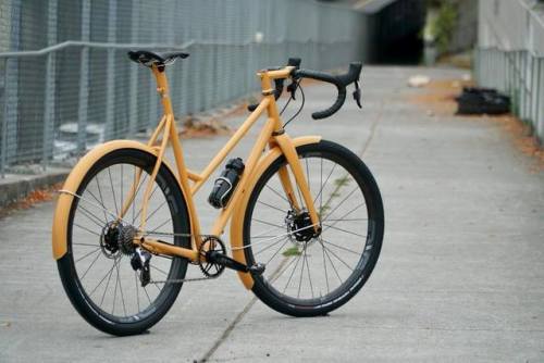 strange-measure:  Speedvagen Prototype commuter. Speedvagen