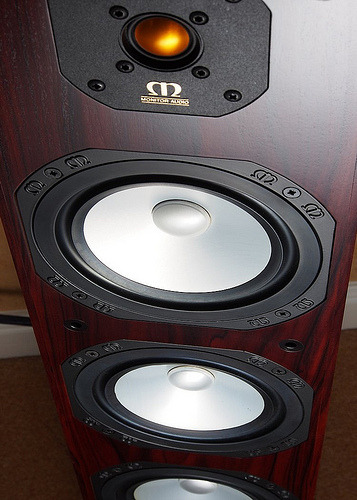 analog-dreams:  Monitor Audio Studio 50 by -Zuiko Mike- #flickstackr Flickr: http://flic.kr/p/bRxcpr 