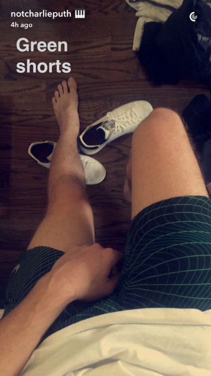 XXX blogmein:  charlieputhfeet:  From his snap photo