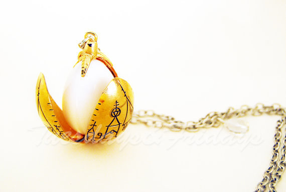 buzzfeedgeeky:  31 Stocking Stuffers That Every Harry Potter Fan Needs 