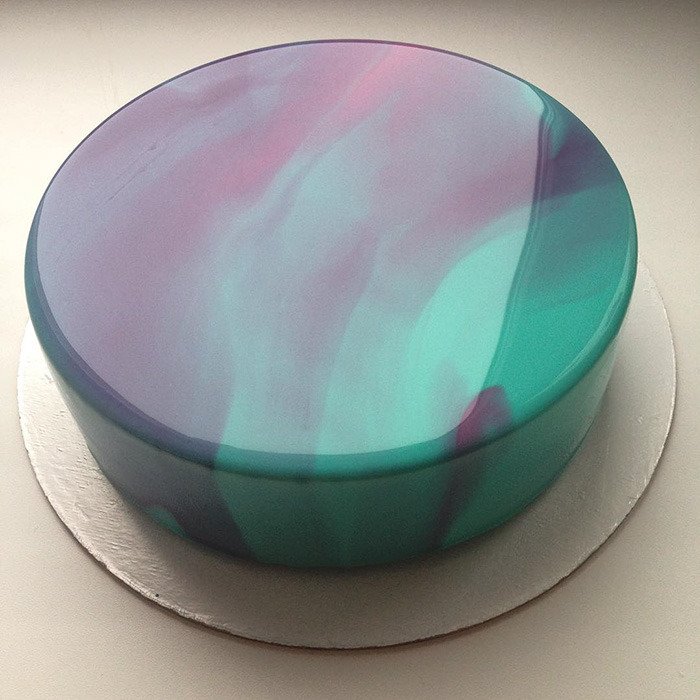 taktophoto:  Mirror Marble Cakes By Russian Confectioner Are Just Too Perfect 