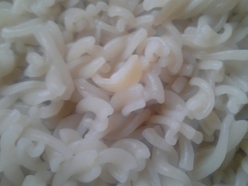 verityglasses:  derppotatoes:  coldhardcummies:  this is a close up of human nut at 400000x, really makes u think   I THOUGHT IT WAS NOODLES  This made me hungry…