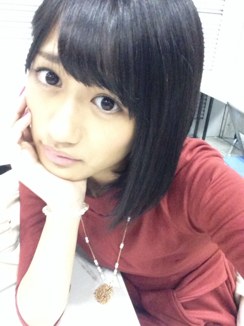 soimort:   握手会来てくださった方ありがとうございました＼(^o^)／めちゃくちゃ楽しかったです☆あ、ヤンジャンの抽選外れたああああああ(´；ω；｀)当たる気してたんですけどね！←残念。いつか実力で載れるように頑張ります！！☆では、明日もパシフィコ横浜で待ってます(