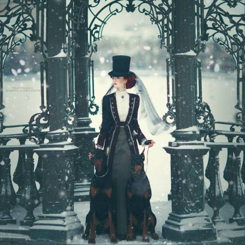 grandpa-bear:dogsaremypatronus:steampunktendencies:Model: Catherine Ryabenko - Photography Margarita