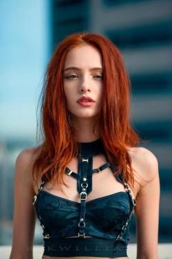comics-redhead:Redhead #612 Natasha Lancaster 
