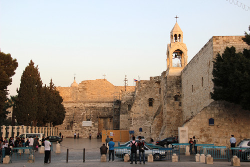 theimeu: There are roughly 200,000 Palestinian Christians living in the land of Christ’s birth