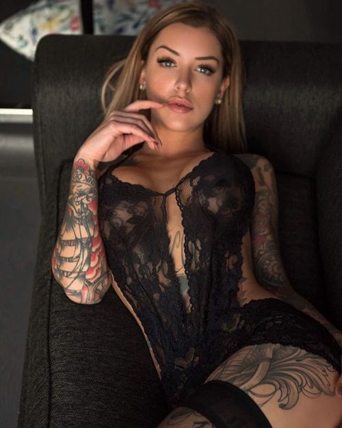 alltheperfect10s:  Laurence Bédard - Canada