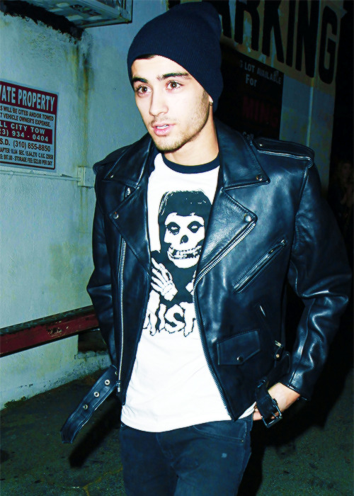 zaynmalif:  + 