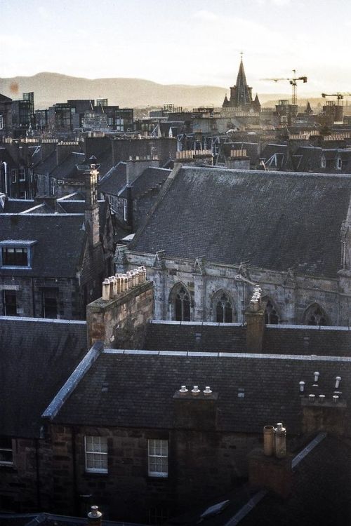 definitelydope: EdinburghBy Daniel Farò