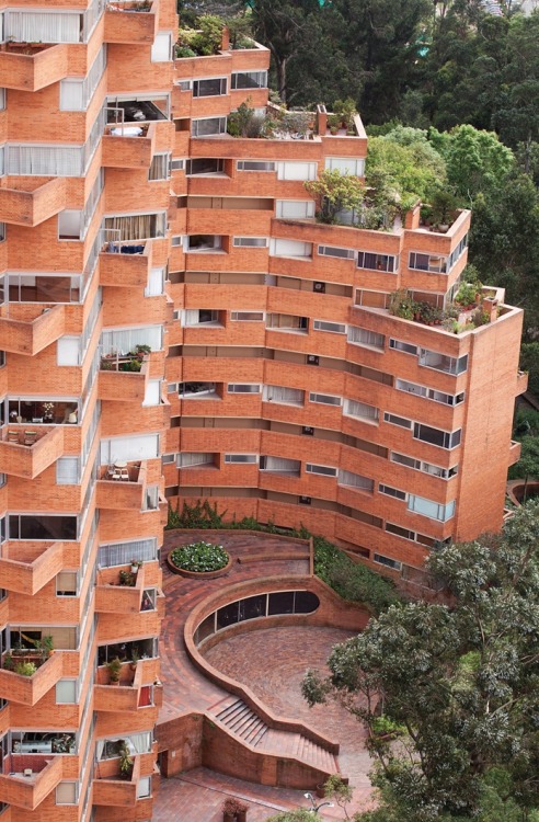 archatlas:  Rogelio Salmona: Bogotá’s Maestro of BrickColombian modernist Rogelio Salmona had an enriching and enduring impact on Bogotá through his mastery of brick.Bogotá is a city of red brick and nobody did more to enrich that material than Rogelio
