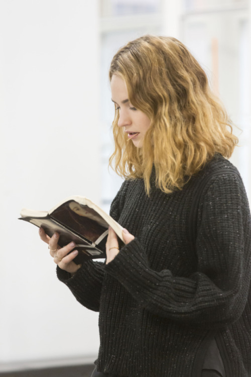 booksareeverywhere - Lily James reading Romeo and Juliet during...