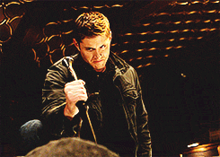 cainesorenkingofthefayz:  this is my new favourite gif set 
