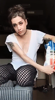 lutsanguisargilla: adore-delano:  Bonus:   My love for Adore knows no bounds. 