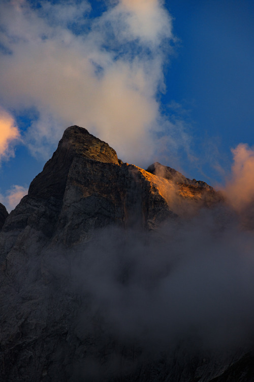 sunset on the mountain tops 6-10/? - 6,8, &amp; 10: Haute Route Pyreneenne, July 2018 / august 2019 