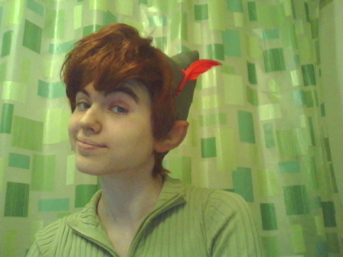 (yes, i like silly facial expressions) More fun with the new Peter Pan wig, makeup, hat, and faces. 
