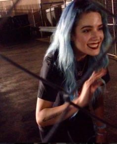 here’s a happy halsey for u ✨