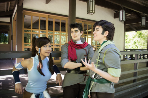 godfreygaobipls:  korrawr:  ctgraphy:  cassjaytuck:  camiekahle:  kittynmittens:  In celebration of all the Korra news, Cosplay In A Box wants to contribute a master post of some of our favorite cosplay photos featuring our bending! Enjoy!Korra | KittMako