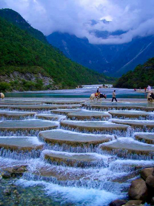 coiour-my-world:
“The Blue Moon Valley, Lijiang, China
”