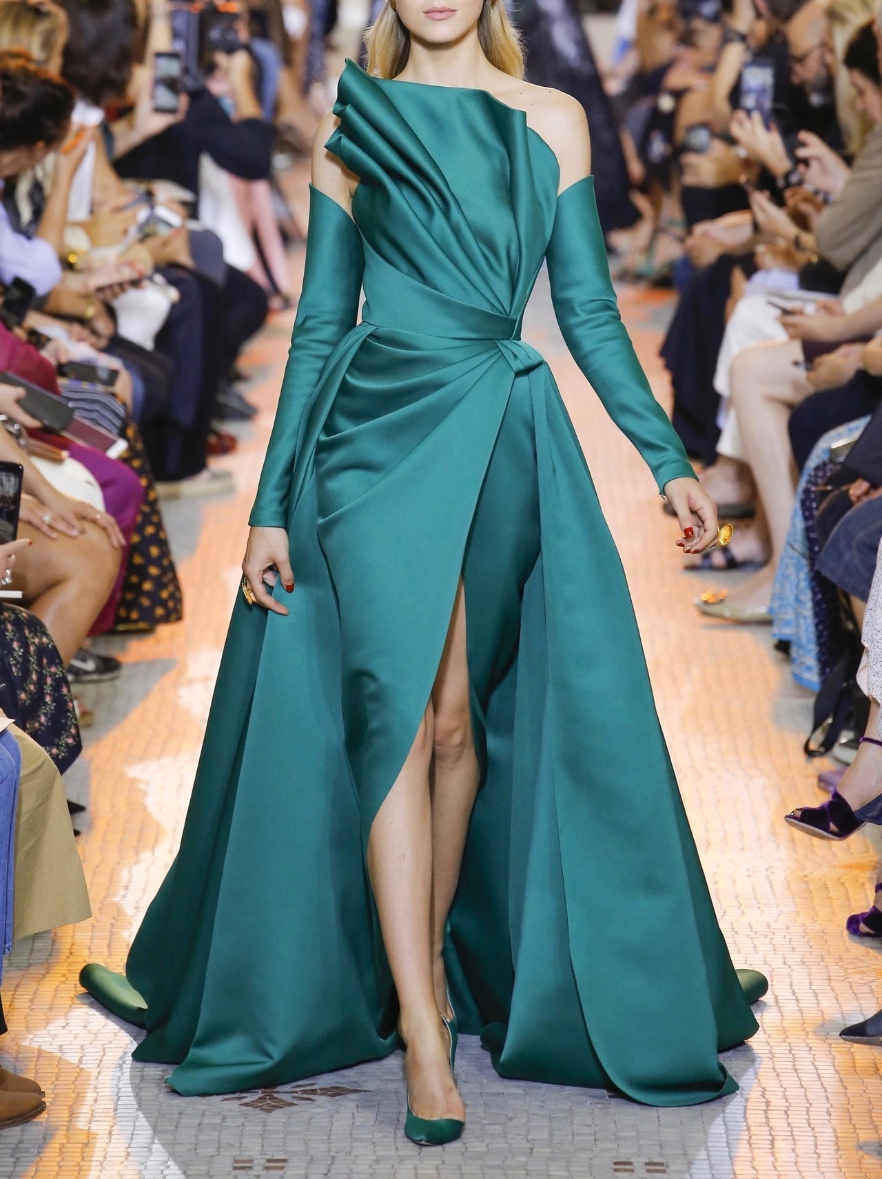 belleamira:  Elie SaabFall 2018 Couture